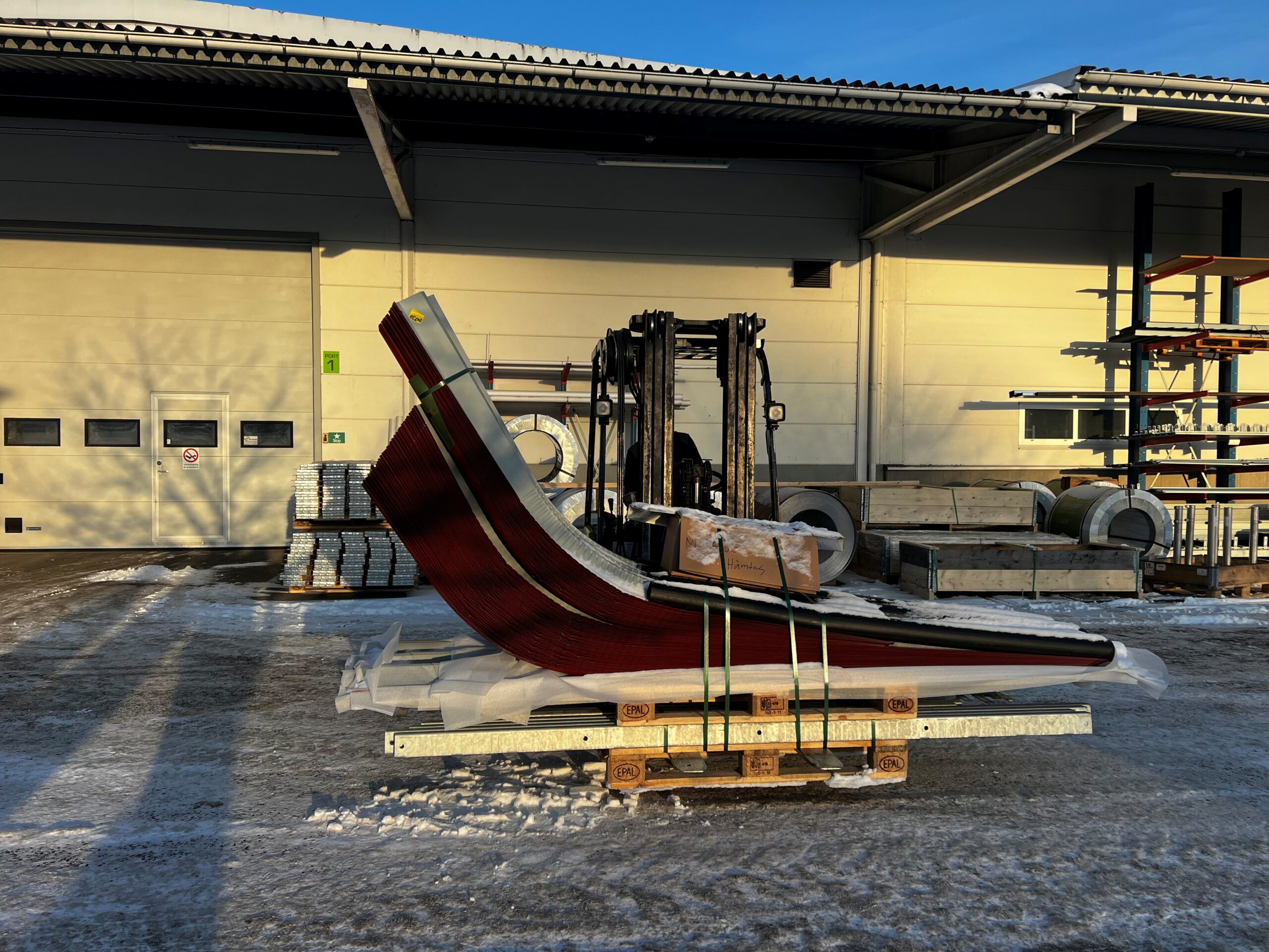 Två standard båghallar 3